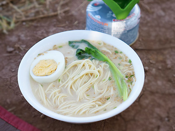 稗田の博多豚骨拉麺